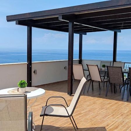 Sea Star Apartments Kallikratia Nea Kallikrateia Ngoại thất bức ảnh