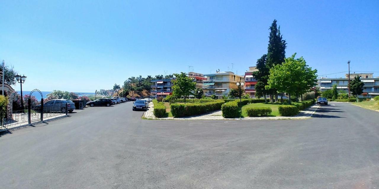 Sea Star Apartments Kallikratia Nea Kallikrateia Ngoại thất bức ảnh