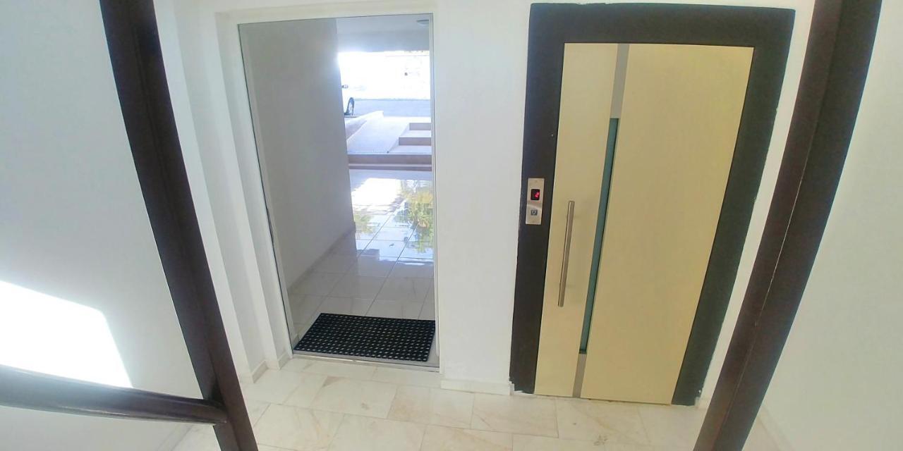Sea Star Apartments Kallikratia Nea Kallikrateia Ngoại thất bức ảnh